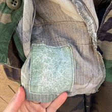 Load image into Gallery viewer, 80's US Military Woodland Ripstop Cargo Pants
