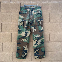 Load image into Gallery viewer, 80's US Military Woodland Camo Ripstop Cargo Pants
