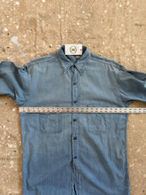 Load image into Gallery viewer, 1940's US Navy Early War Chambray Shirt With Flap Pockets
