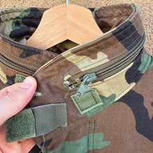 Load image into Gallery viewer, 91' US Military Woodland Camo Field Jacket

