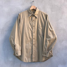 Load image into Gallery viewer, 50’s Military Khaki Poplin Button Down Long Sleeve Shirt
