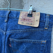 Load image into Gallery viewer, 90&#39;s Levi&#39;s 501 Denim Jeans
