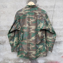 Load image into Gallery viewer, 79&#39; US Military Woodland Camo Jacket
