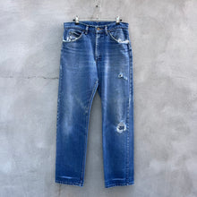 Load image into Gallery viewer, 80’s Vintage Lee Riders Distressed Denim Jeans
