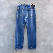 Load image into Gallery viewer, 80’s Vintage Lee Riders Distressed Denim Jeans
