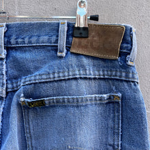 Load image into Gallery viewer, 80’s Vintage Lee Riders Distressed Denim Jeans
