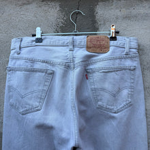 Load image into Gallery viewer, 90&#39;s Levi&#39;s 501 Faded Slate Grey Denim Jeans
