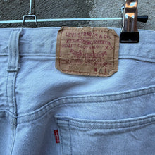 Load image into Gallery viewer, 90&#39;s Levi&#39;s 501 Faded Slate Grey Denim Jeans
