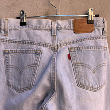 Load image into Gallery viewer, 90&#39;s Levi&#39;s 505 Denim Jeans
