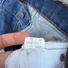 Load image into Gallery viewer, 80&#39;s Vintage Levi&#39;s 505 Denim Jeans
