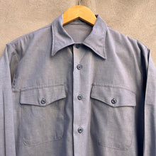 Load image into Gallery viewer, 90s USN Military Chambray Utility Button Down Shirt (NOS)
