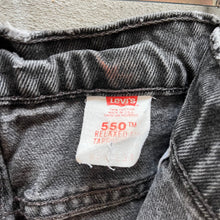 Load image into Gallery viewer, 90’s Black Levi&#39;s 550 Denim Jeans
