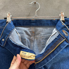 Load image into Gallery viewer, 90&#39;s Vintage Wrangler Denim Jeans
