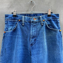 Load image into Gallery viewer, 90&#39;s Vintage Wrangler Denim Jeans
