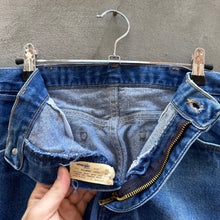 Load image into Gallery viewer, 90&#39;s Vintage Wrangler Denim Jeans
