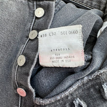 Load image into Gallery viewer, Vintage Levi&#39;s 501 Black Denim Jeans
