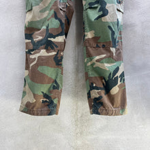 Load image into Gallery viewer, 80&#39;s US Military Woodland Camo Cargo Pants
