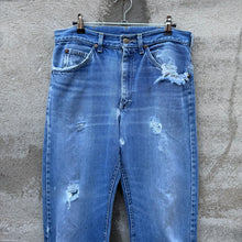 Load image into Gallery viewer, 80's Lee Riders Thrashed &amp; Repaired Denim Jeans
