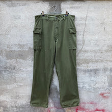 Load image into Gallery viewer, 80's Vintage Military Style Theater Made Double Pocket Cargo Pants
