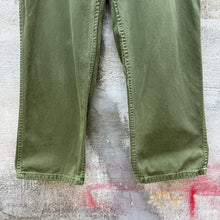 Load image into Gallery viewer, 80's Vintage Military Style Theater Made Double Pocket Cargo Pants
