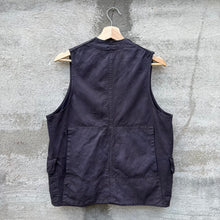 Load image into Gallery viewer, 50's Vintage Over-dyed Black Hunting Canvas Vest
