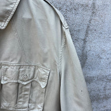 Load image into Gallery viewer, 50&#39;s USAF Military Tan Tropical Jacket
