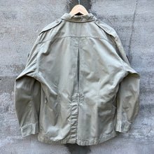 Load image into Gallery viewer, 50&#39;s USAF Military Tan Tropical Jacket
