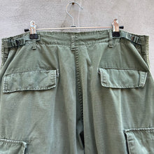 Load image into Gallery viewer, 60s US Military Cargo Rip-Stop Jungle Pants
