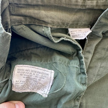 Load image into Gallery viewer, 60s US Military Cargo Rip-Stop Jungle Pants
