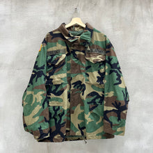 Load image into Gallery viewer, 90&#39;s Military Woodland Camouflage US Army Field Jacket
