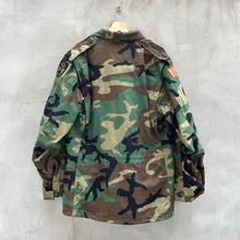 Load image into Gallery viewer, 90&#39;s Military Woodland Camouflage US Army Field Jacket
