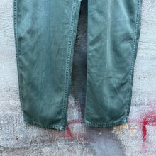 Load image into Gallery viewer, 60&#39;s US Military OG-107 Olive Fatigue Baker Pants
