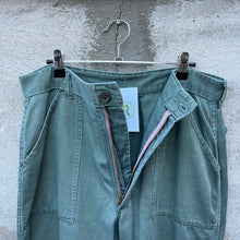 Load image into Gallery viewer, 60&#39;s US Military OG-107 Olive Fatigue Baker Pants
