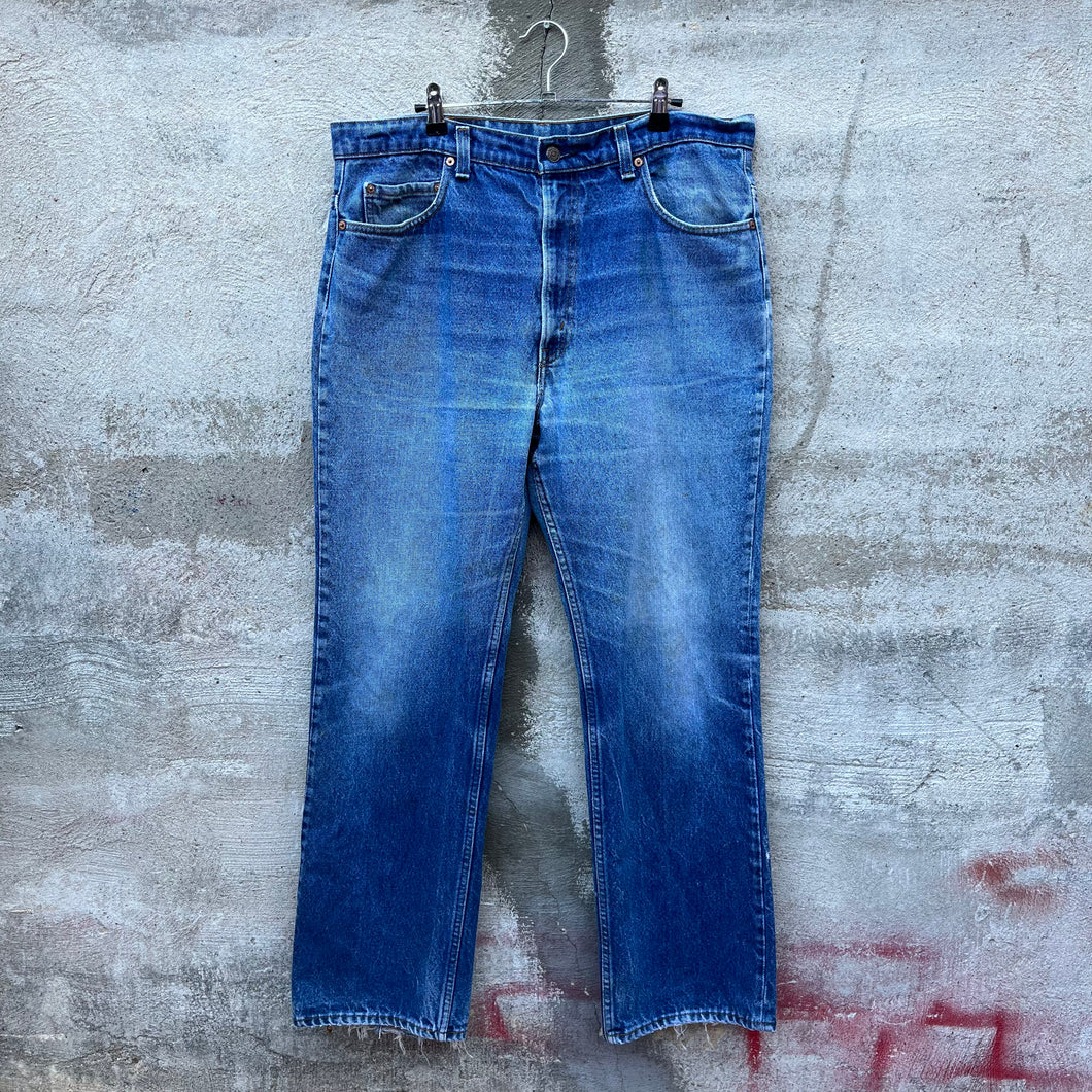 80's Levi's 517 Faded Denim Jeans