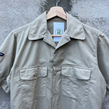 Load image into Gallery viewer, 60&#39;s USAF Khaki Tan Short Sleeve Button Down Shirt
