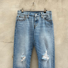 Load image into Gallery viewer, Women’s Levi&#39;s 501ct Denim Jeans
