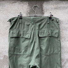 Load image into Gallery viewer, 60&#39;s US Military Fatigue OG-107 Baker Pants
