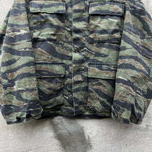 Load image into Gallery viewer, 80&#39;s US Military Tiger Stripe Camo Field Jacket
