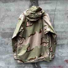 Load image into Gallery viewer, 90&#39;s US Military Desert Camo Parka Jacket
