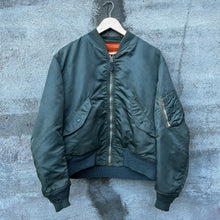 Load image into Gallery viewer, 77&#39; USAF L-2B Flight Bomber Jacket
