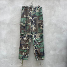 Load image into Gallery viewer, 90’ Military Woodland Camo Ripstop Cargo Pants
