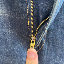 Load image into Gallery viewer, Levi’s Signature S51 Straight Jeans
