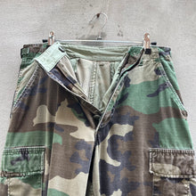 Load image into Gallery viewer, 90’ Military Woodland Camo Ripstop Cargo Pants
