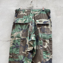 Load image into Gallery viewer, 90’ Military Woodland Camo Ripstop Cargo Pants
