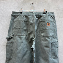 Load image into Gallery viewer, Carhartt Olive Green Work-pants
