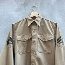 Load image into Gallery viewer, 50’s Military Tan Button Down
