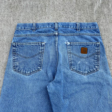 Load image into Gallery viewer, 00’s Carhartt Jeans
